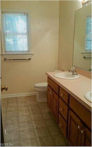 840 Beckley LN, Chesapeake, VA 23322