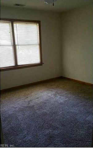 840 Beckley LN, Chesapeake, VA 23322