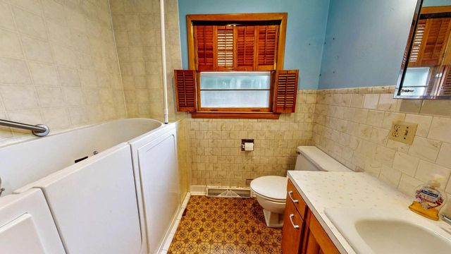 N4950 County Road N, Jefferson, WI 53549