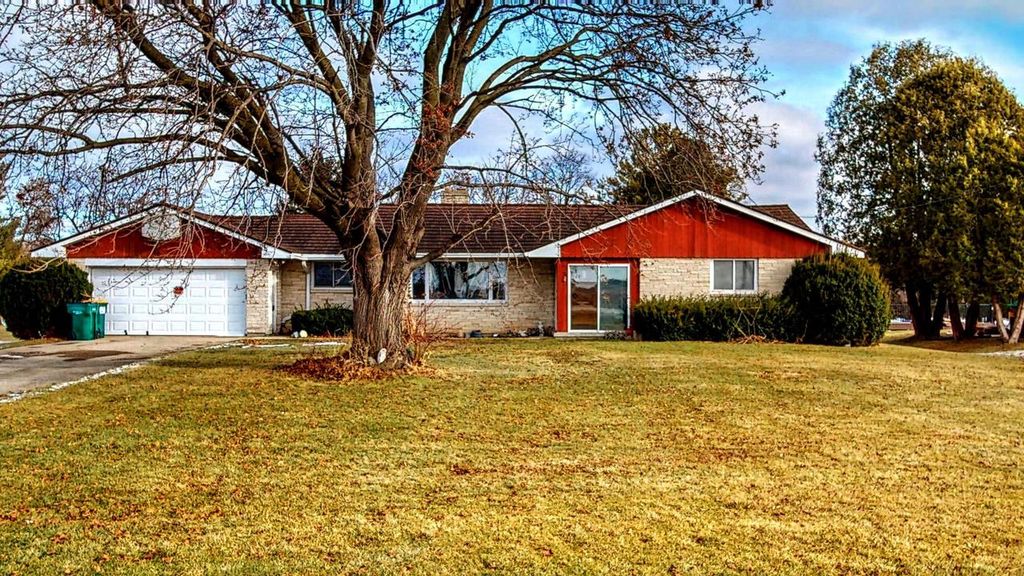 N4950 County Road N, Jefferson, WI 53549