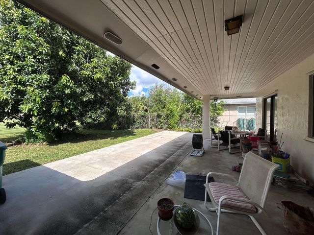 11641 SW 50th Street, Cooper City, FL 33330