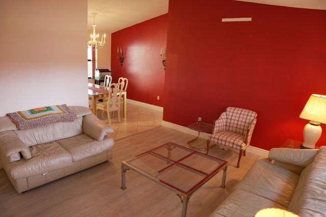 11641 SW 50th Street, Cooper City, FL 33330