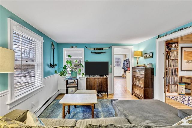 34 Weir Rd, Yarmouth, MA 02675