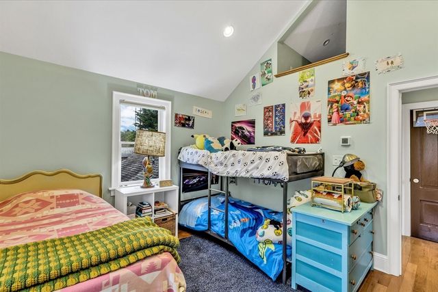 34 Weir Rd, Yarmouth, MA 02675