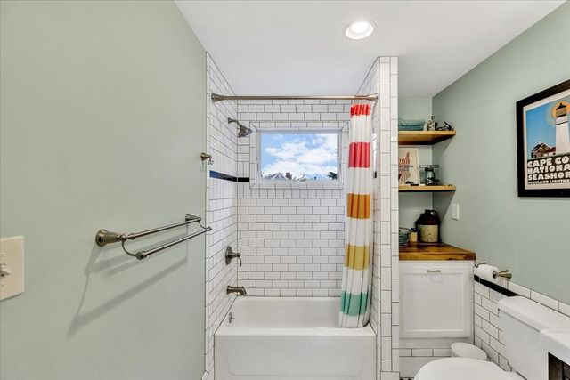 34 Weir Rd, Yarmouth, MA 02675