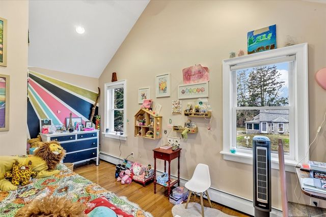 34 Weir Rd, Yarmouth, MA 02675