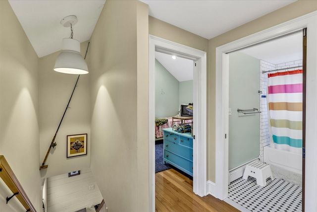 34 Weir Rd, Yarmouth, MA 02675