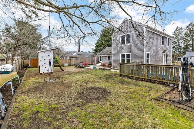 34 Weir Rd, Yarmouth, MA 02675