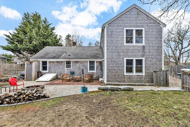 34 Weir Rd, Yarmouth, MA 02675