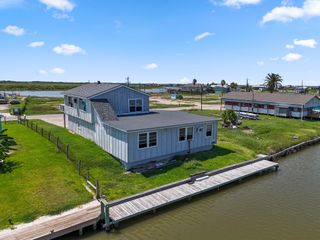 1087 County Road 201, Sargent, TX 77414