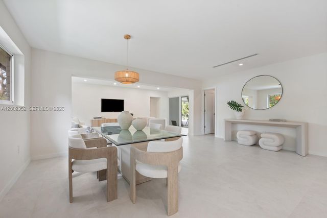 8405 SW 144th St, Palmetto Bay, FL 33158