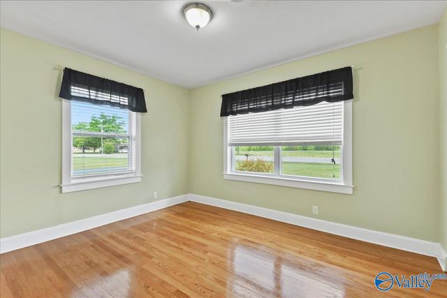 1312 Oneonta Cut-Off Road, Albertville, AL 35950
