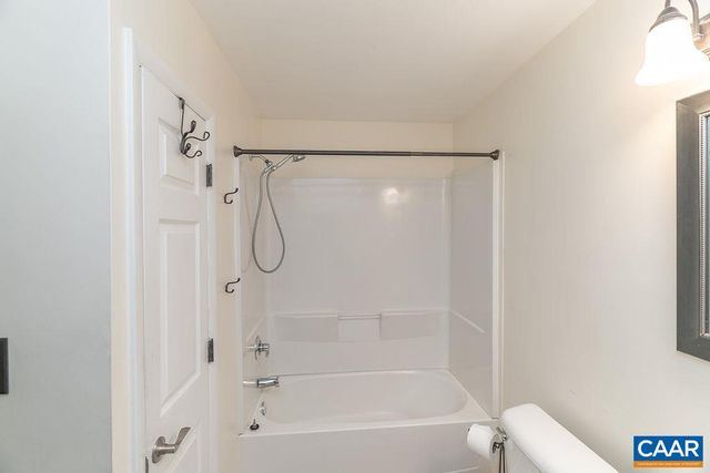 117 Berry St Apt 3, Orange, VA 22960