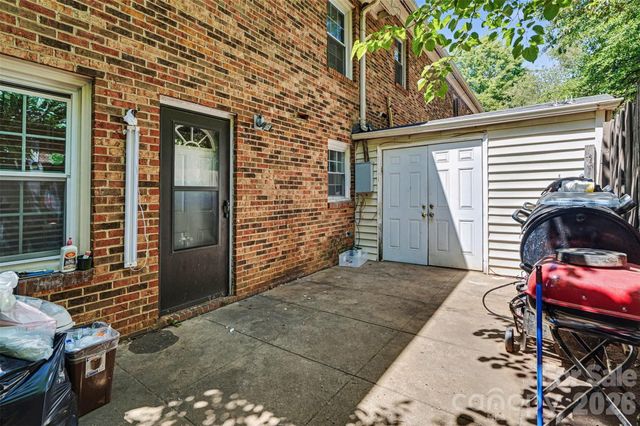 1236 Archdale Drive, Charlotte, NC 28217