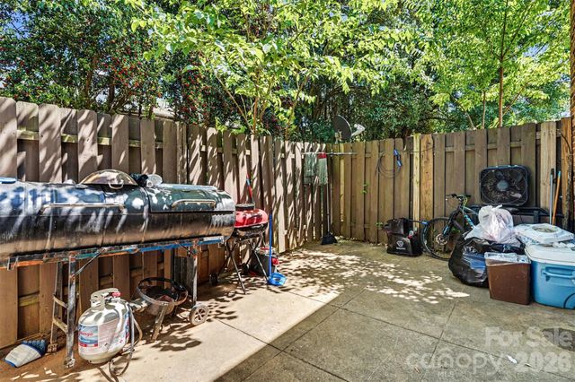 1236 Archdale Drive, Charlotte, NC 28217