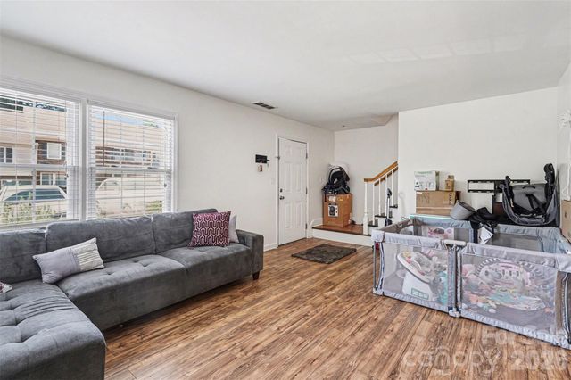 1236 Archdale Drive, Charlotte, NC 28217
