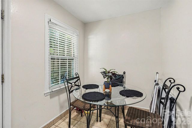 1236 Archdale Drive, Charlotte, NC 28217