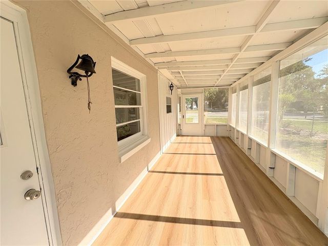 910 NE 11TH AVENUE, Ocala, FL 34470