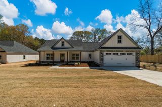 204 Lee Road 0334, Salem, AL 36874