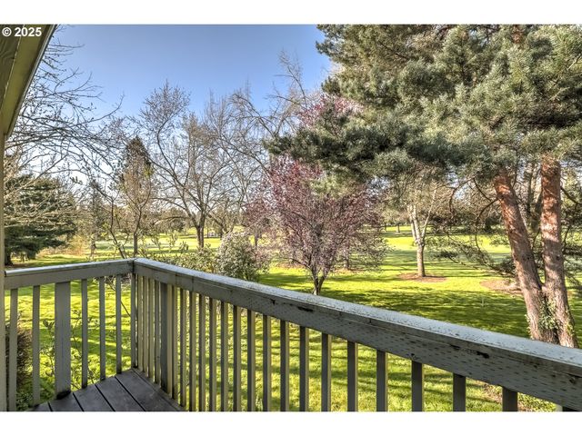 5150 Nw NEAKAHNIE Ave 40, Portland, OR 97229