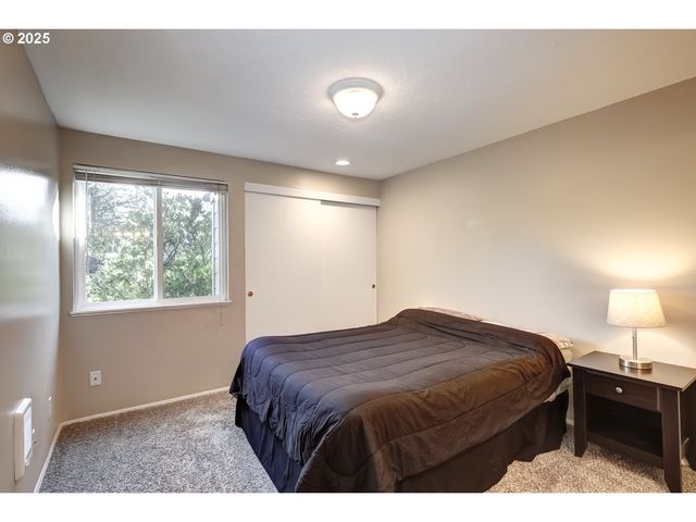 5150 Nw NEAKAHNIE Ave 40, Portland, OR 97229