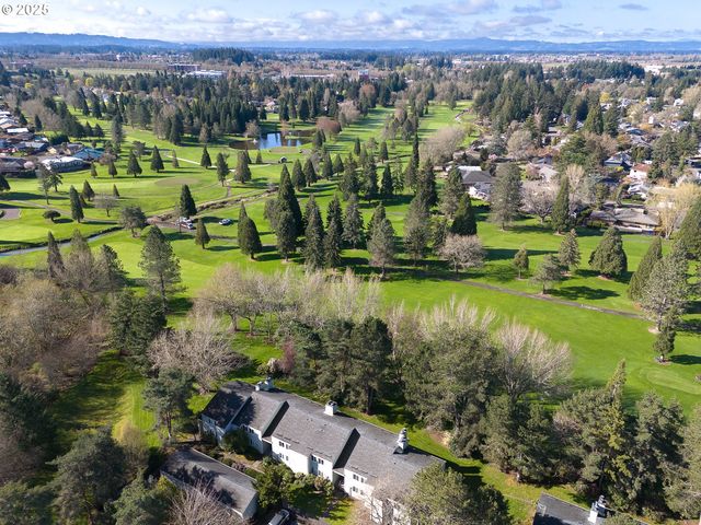 5150 Nw NEAKAHNIE Ave 40, Portland, OR 97229