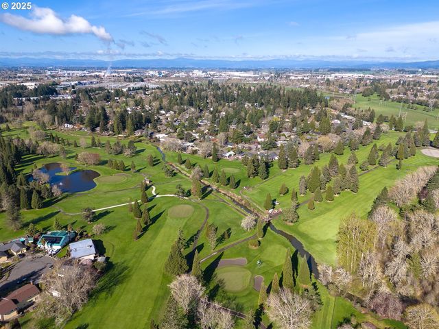 5150 Nw NEAKAHNIE Ave 40, Portland, OR 97229