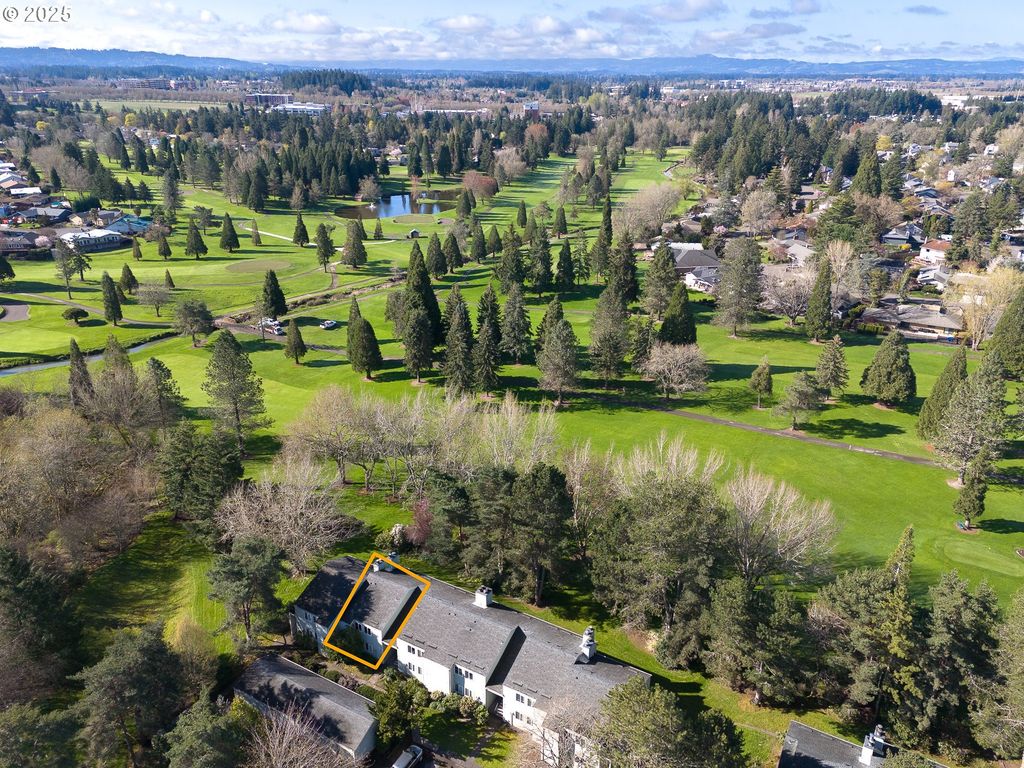 5150 Nw NEAKAHNIE Ave 40, Portland, OR 97229