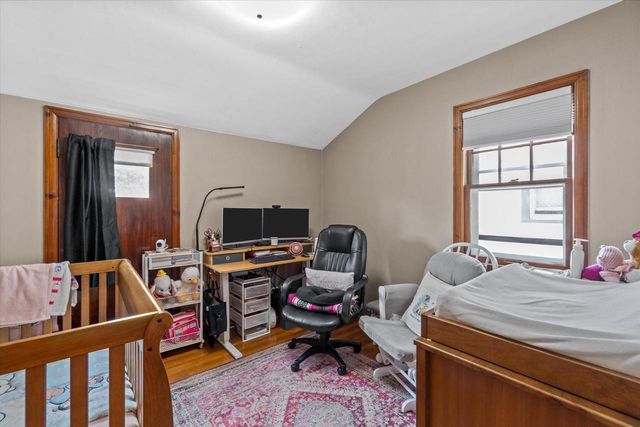 2336 S 67th STREET, West Allis, WI 53219