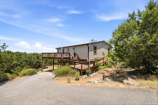 651 COLLEEN DR, Canyon Lake, TX 78133