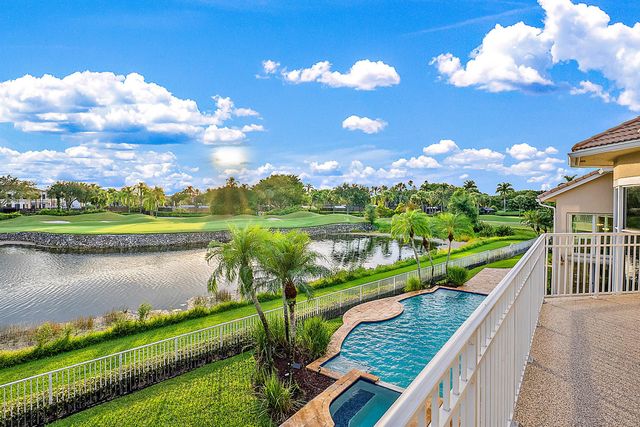 10248 Heronwood Lane, West Palm Beach, FL 33412