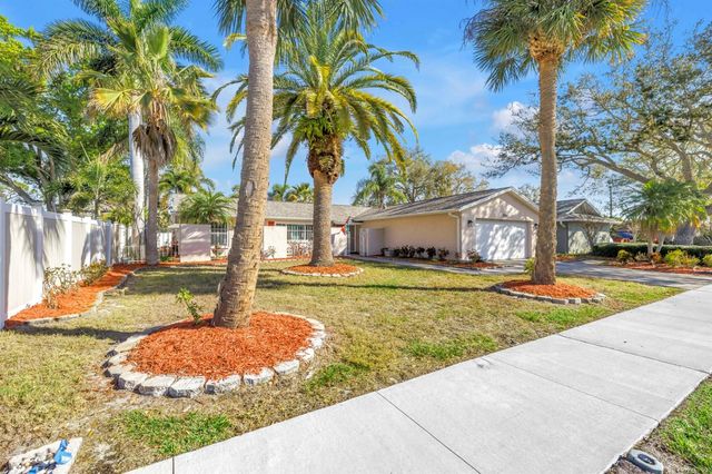 10761 125TH AVENUE, Largo, FL 33778