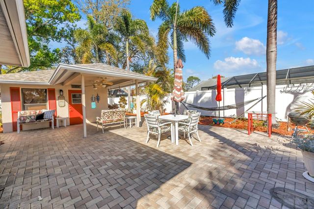 10761 125TH AVENUE, Largo, FL 33778
