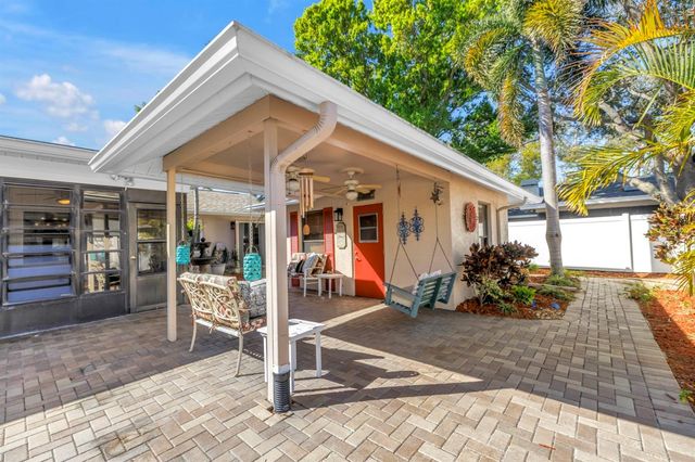 10761 125TH AVENUE, Largo, FL 33778