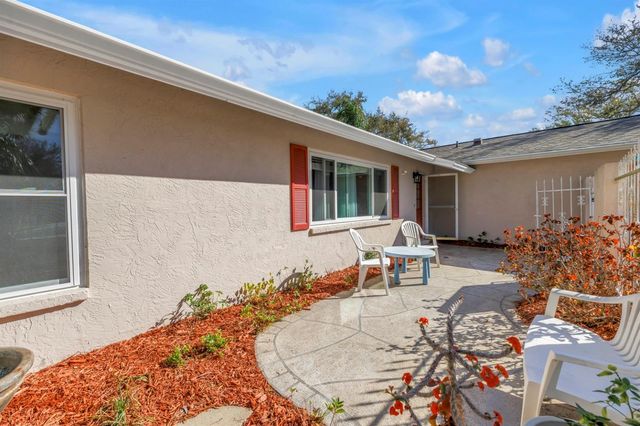 10761 125TH AVENUE, Largo, FL 33778