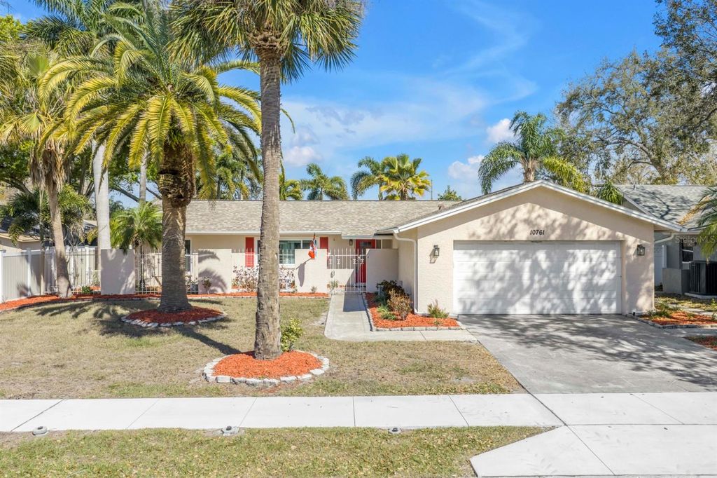 10761 125TH AVENUE, Largo, FL 33778