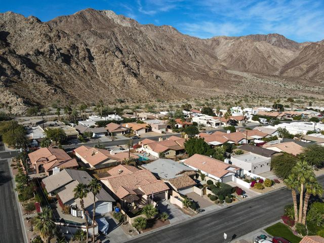 53965 Avenida Madero, La Quinta, CA 92253