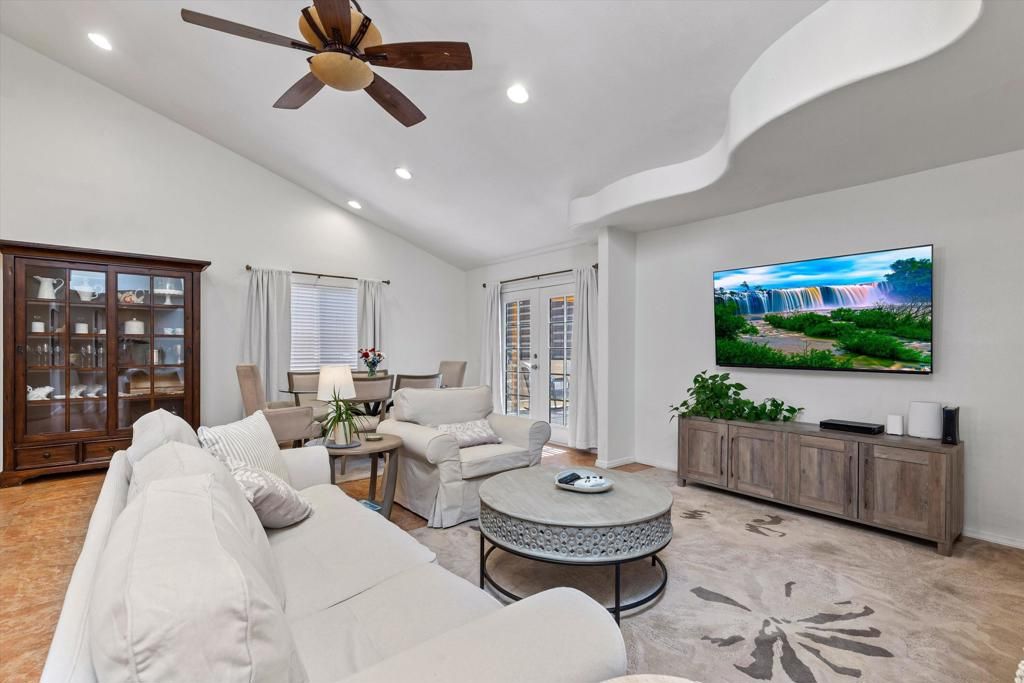 53965 Avenida Madero, La Quinta, CA 92253