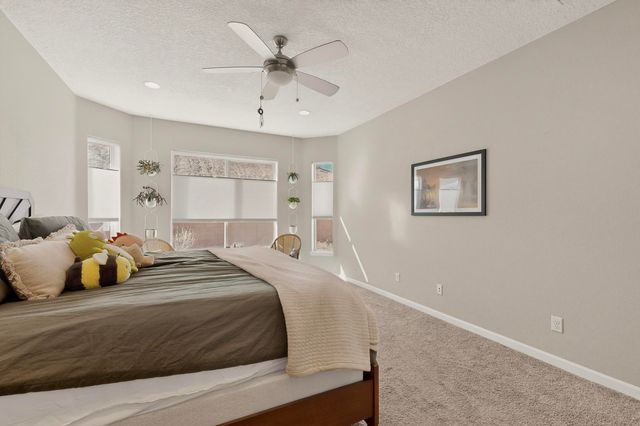 11412 Harrier Hawk Avenue SE, Albuquerque, NM 87123