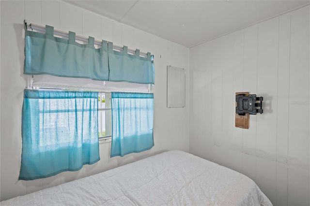 5238 BETMAR DRIVE, Zephyrhills, FL 33542
