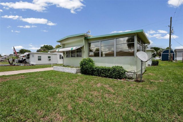 5238 BETMAR DRIVE, Zephyrhills, FL 33542