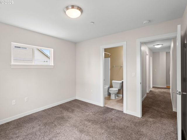 114 Ne 109TH Ave, Portland, OR 97220