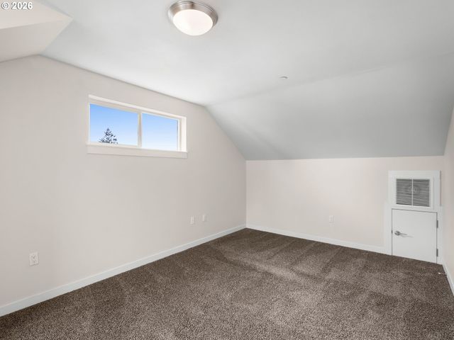 114 Ne 109TH Ave, Portland, OR 97220