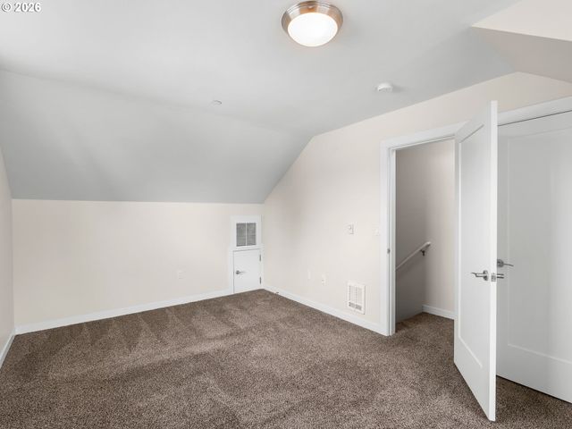 114 Ne 109TH Ave, Portland, OR 97220