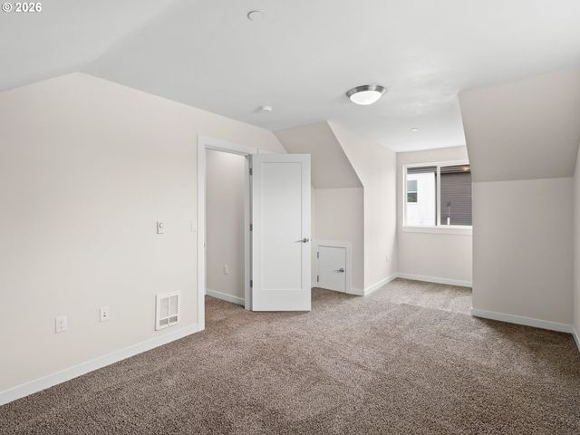 114 Ne 109TH Ave, Portland, OR 97220