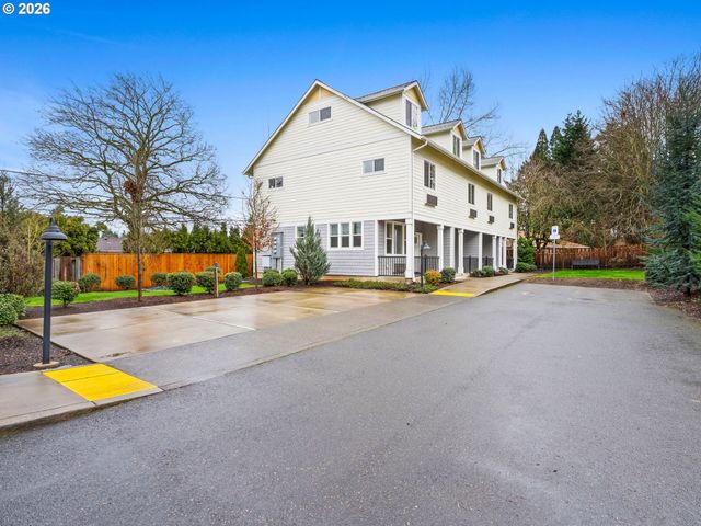 114 Ne 109TH Ave, Portland, OR 97220