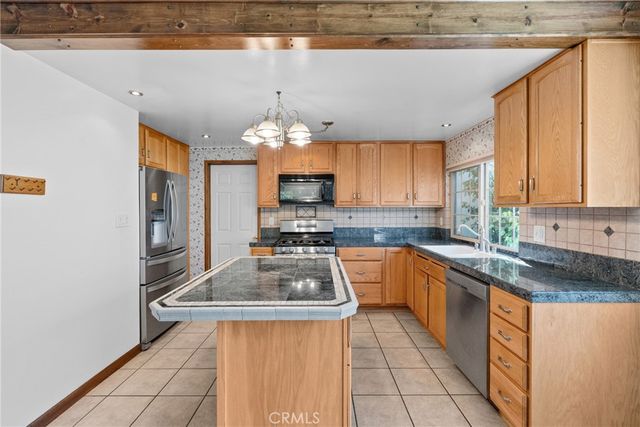 2289 Ravenna, Simi Valley, CA 93065