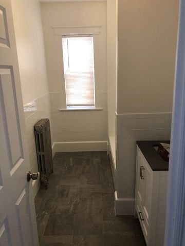 9 Harvard Ave 3, Boston, MA 02121