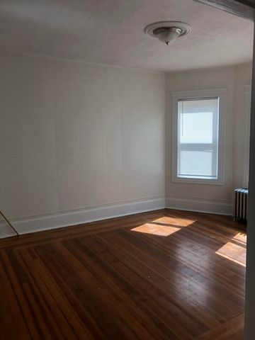 9 Harvard Ave 3, Boston, MA 02121
