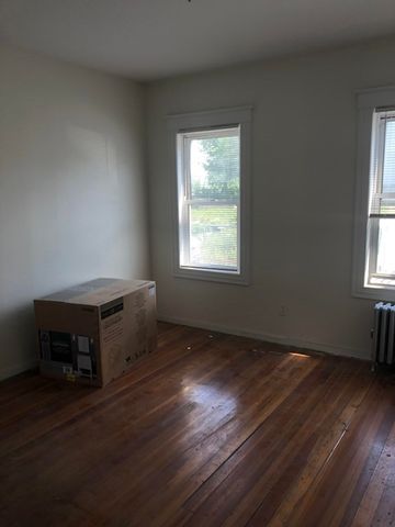 9 Harvard Ave 3, Boston, MA 02121